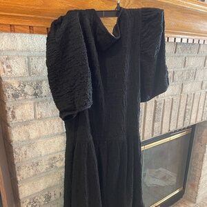 Textured black dress (size 16)